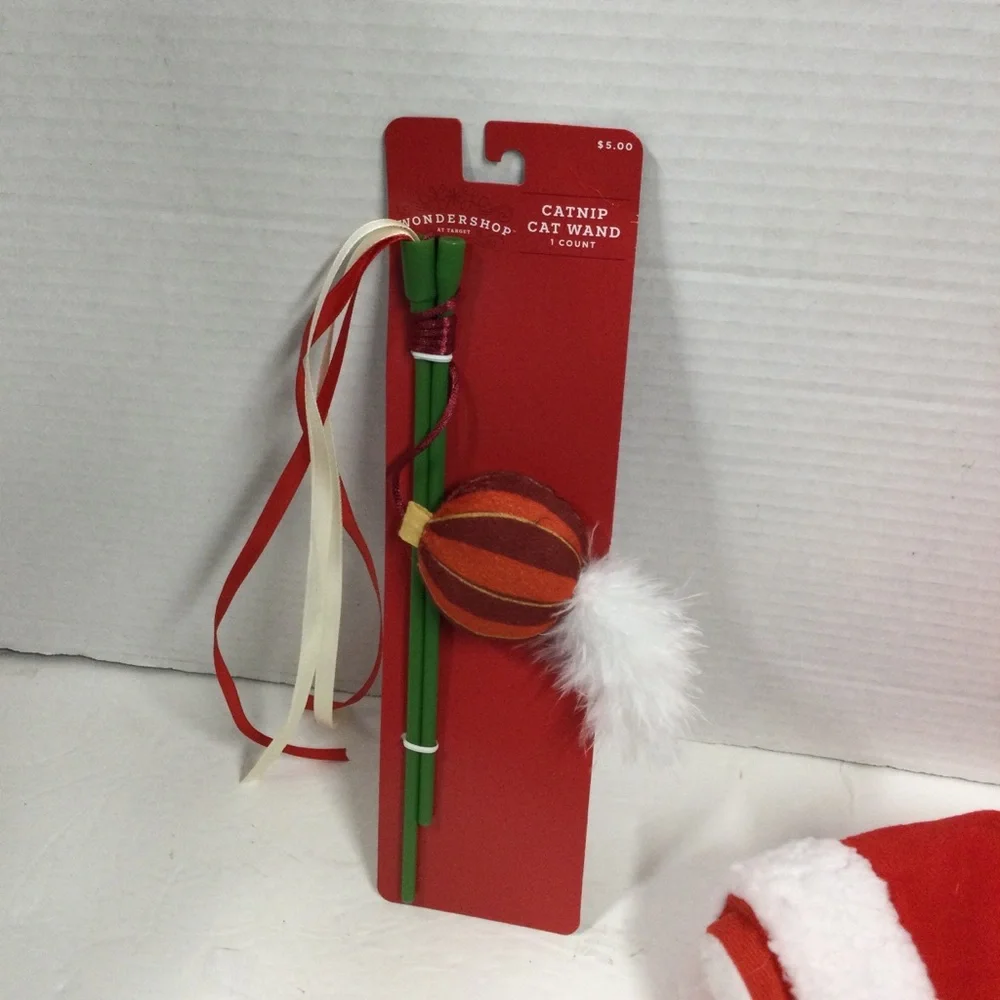 Wondershop Red Santa Hat Crinkle Toy and Cat 3 Toys Set